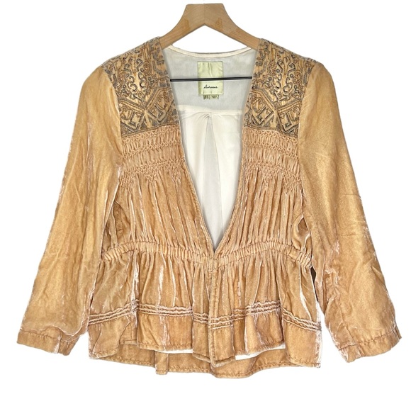 Anthropologie Tops - Elevenses Anthropologie Velvet Embroidered Top Size 8